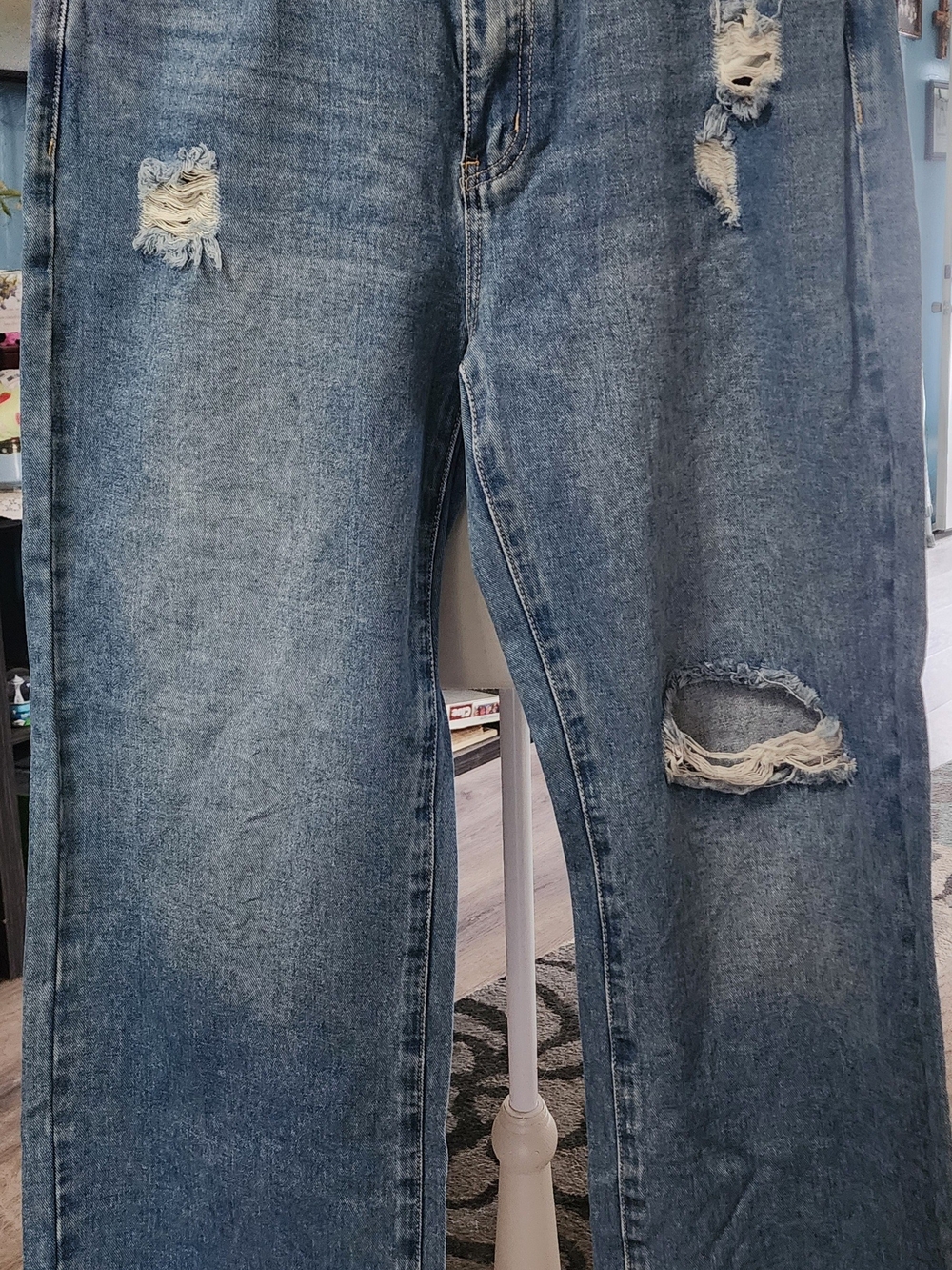 Women’s Straight Leg Distressed Jeans - Blue Sz LRG